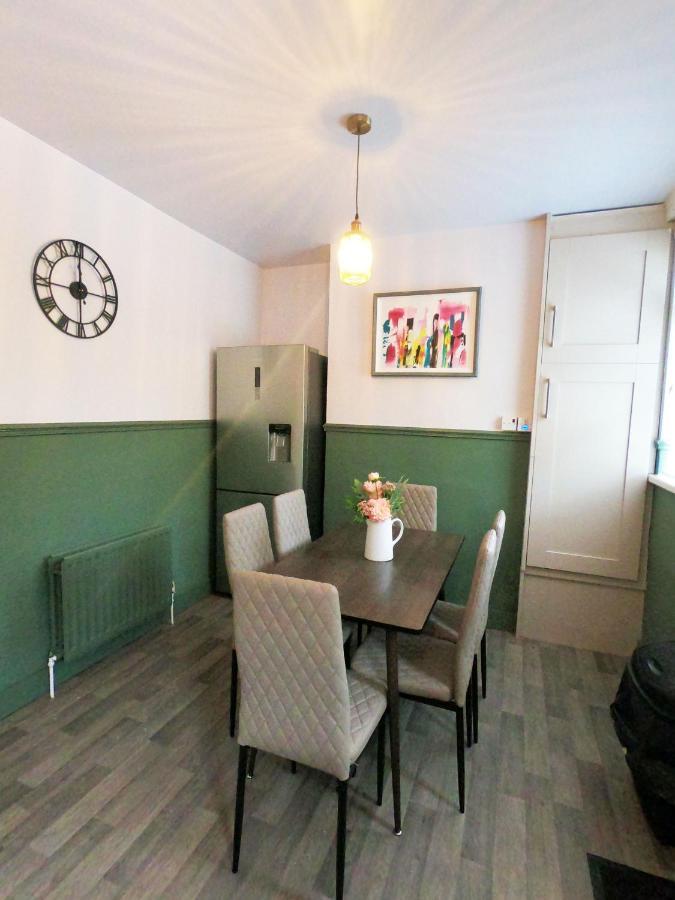 3 Bedroom Boutique Home, Newcastle Town Centre Newcastle (Down)